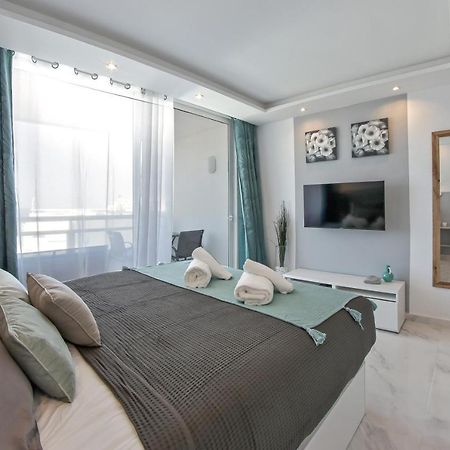 Modern Studio With A Sea View And Pool Access Ponderosa 801 Playa de las Américas Eksteriør billede
